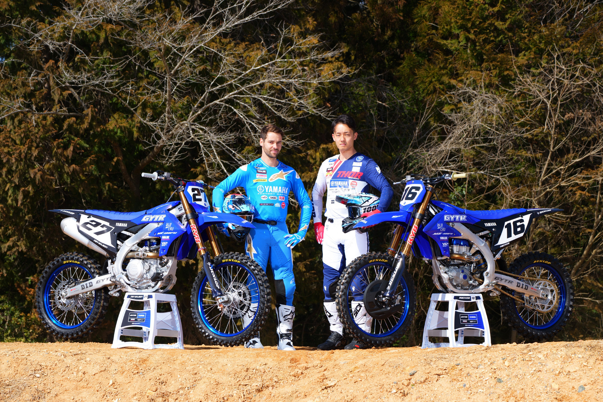 YAMAHA FACTORY INNOVATION TEAMからは、同じくYZ450FMを駆るジェイ・ウィルソン選手（写真左）と町田旺郷選手が参戦しました。