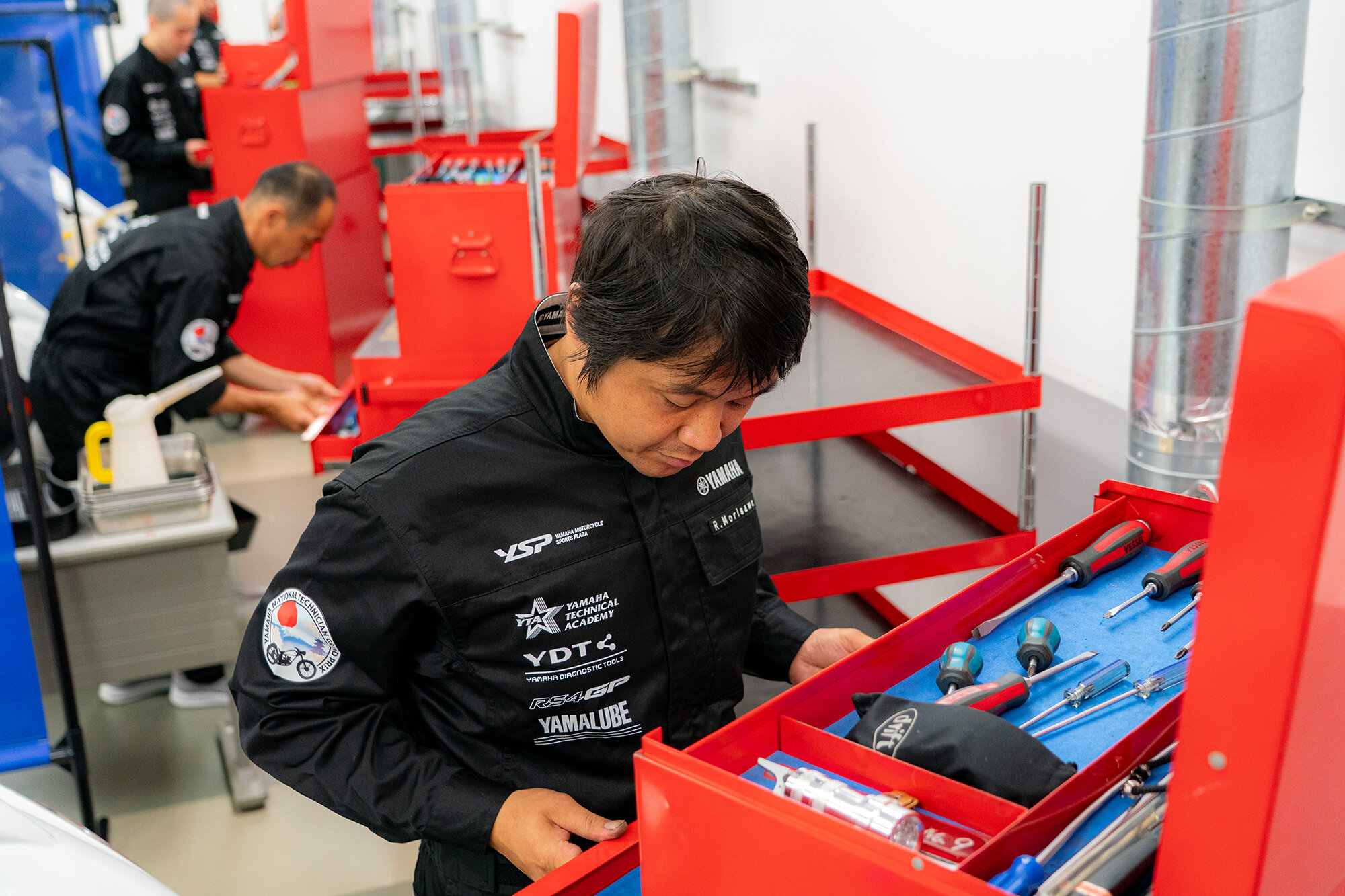 自分の工具の持ち込みも一部OKではありましたが、使い慣れないツールで