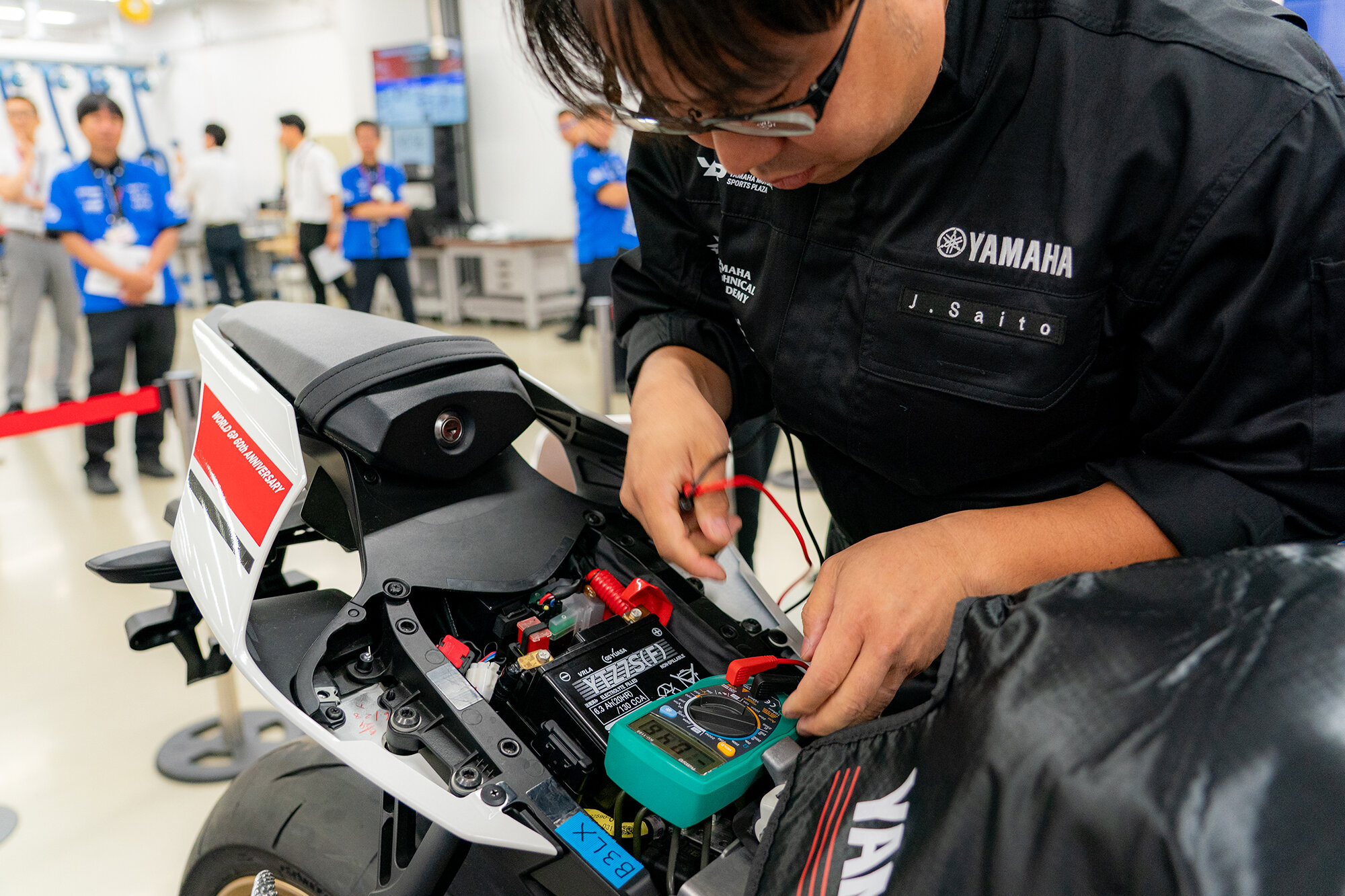 「YZF-R1」を使った設問としては