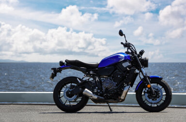 魅力的なカラーを纏った2025年モデルXSR700を紹介！ お得なキャンペーンも開催中です