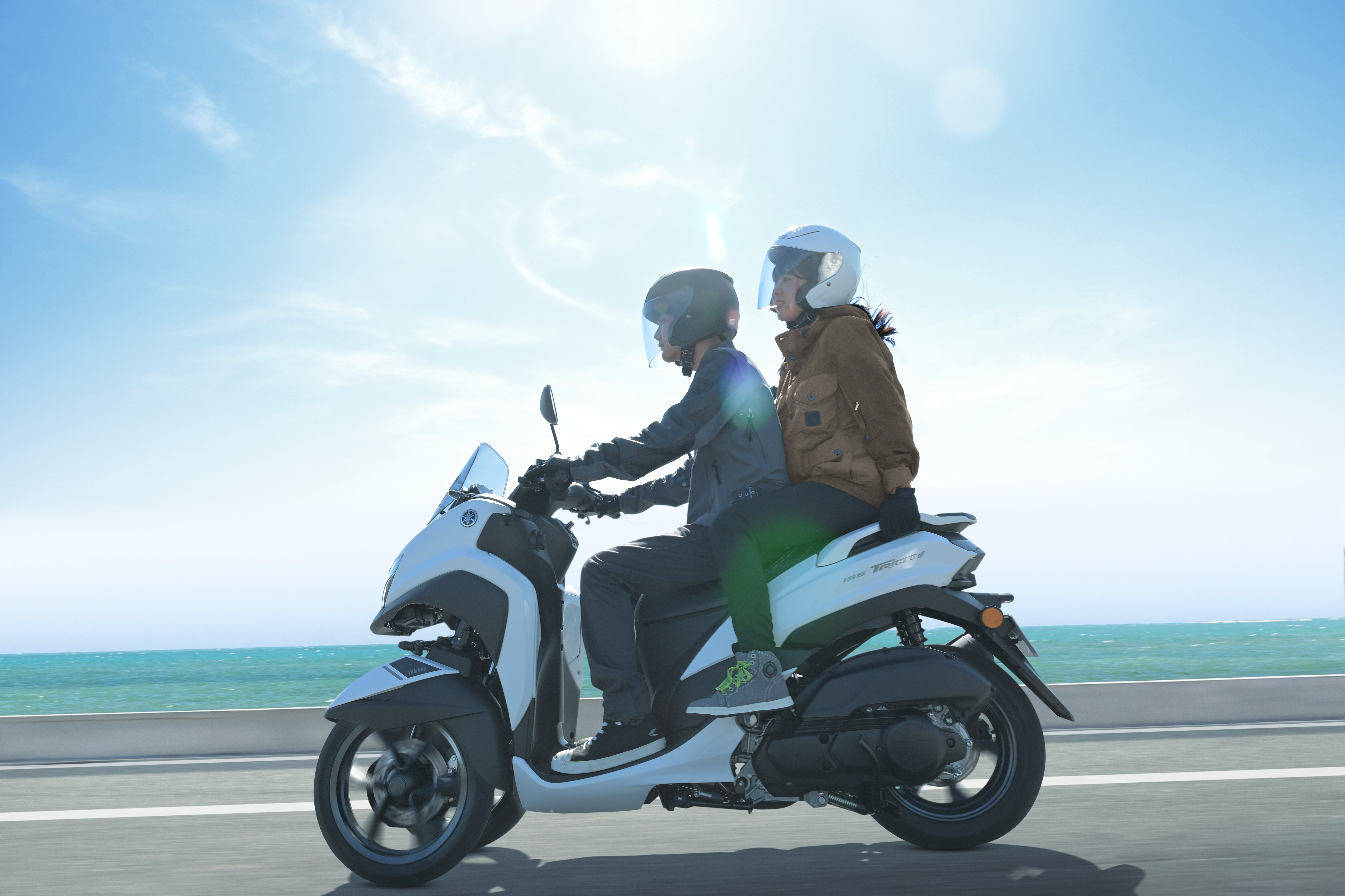 TRICITY155/125が発売されてから初の大々的な外装チェンジを行いました。