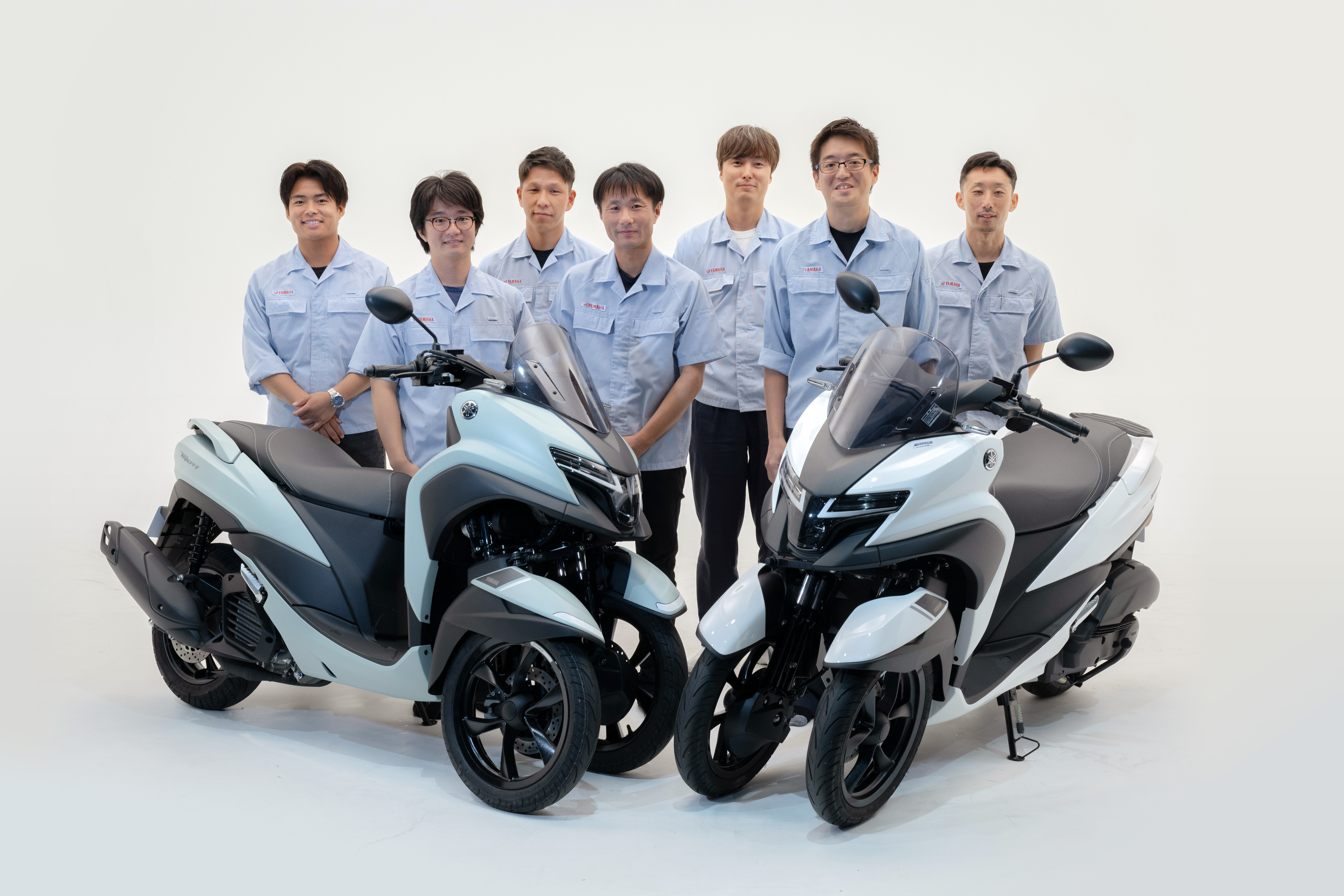 2026年モデル TRICITY125/155開発チームと商品企画のみなさん（左から）
