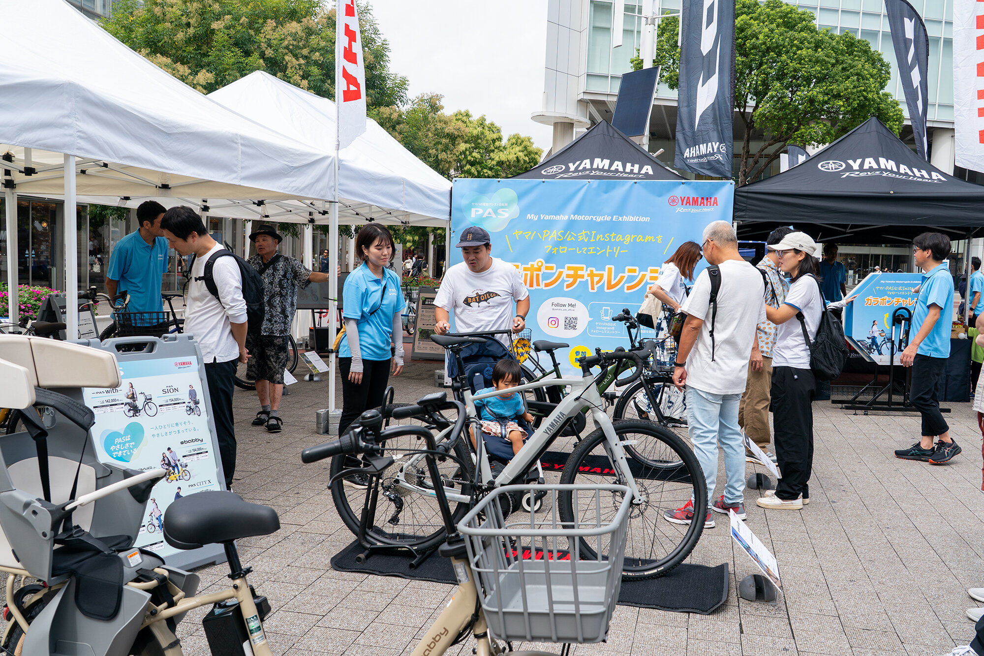電動アシスト自転車「PAS」とスポーツ電動アシスト自転車「YPJ」シリーズの展示に