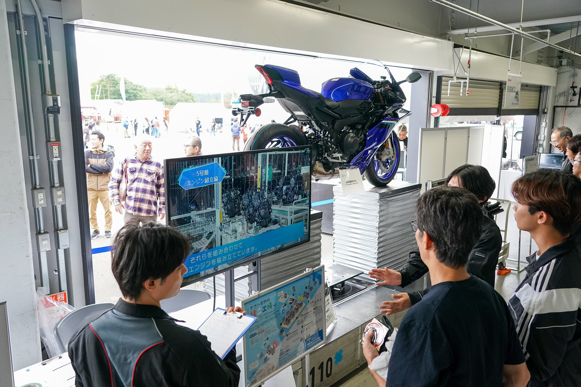 ヤマハ発動機のものづくりに関わる部署はもちろん