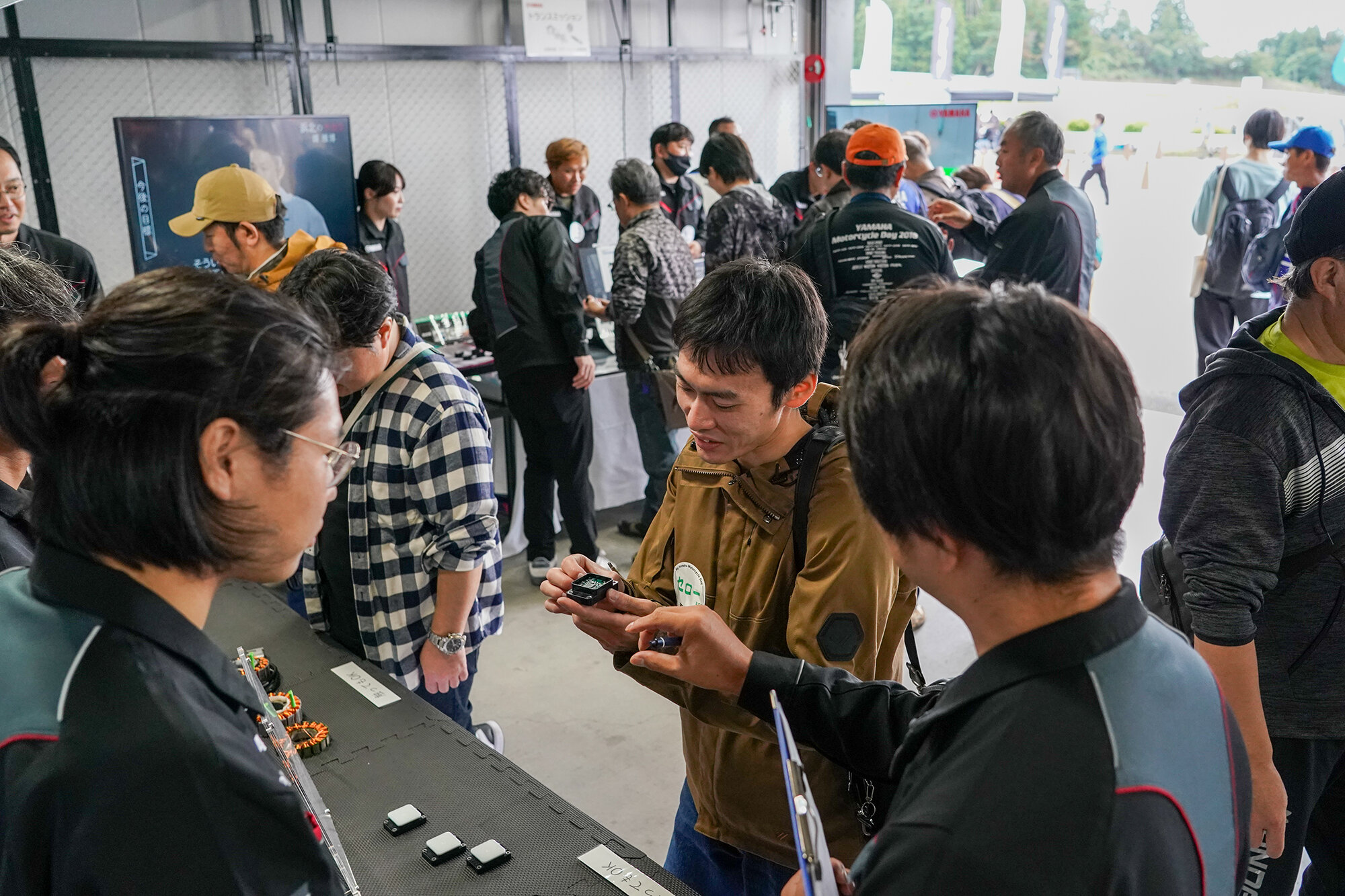 車両の内部にあって