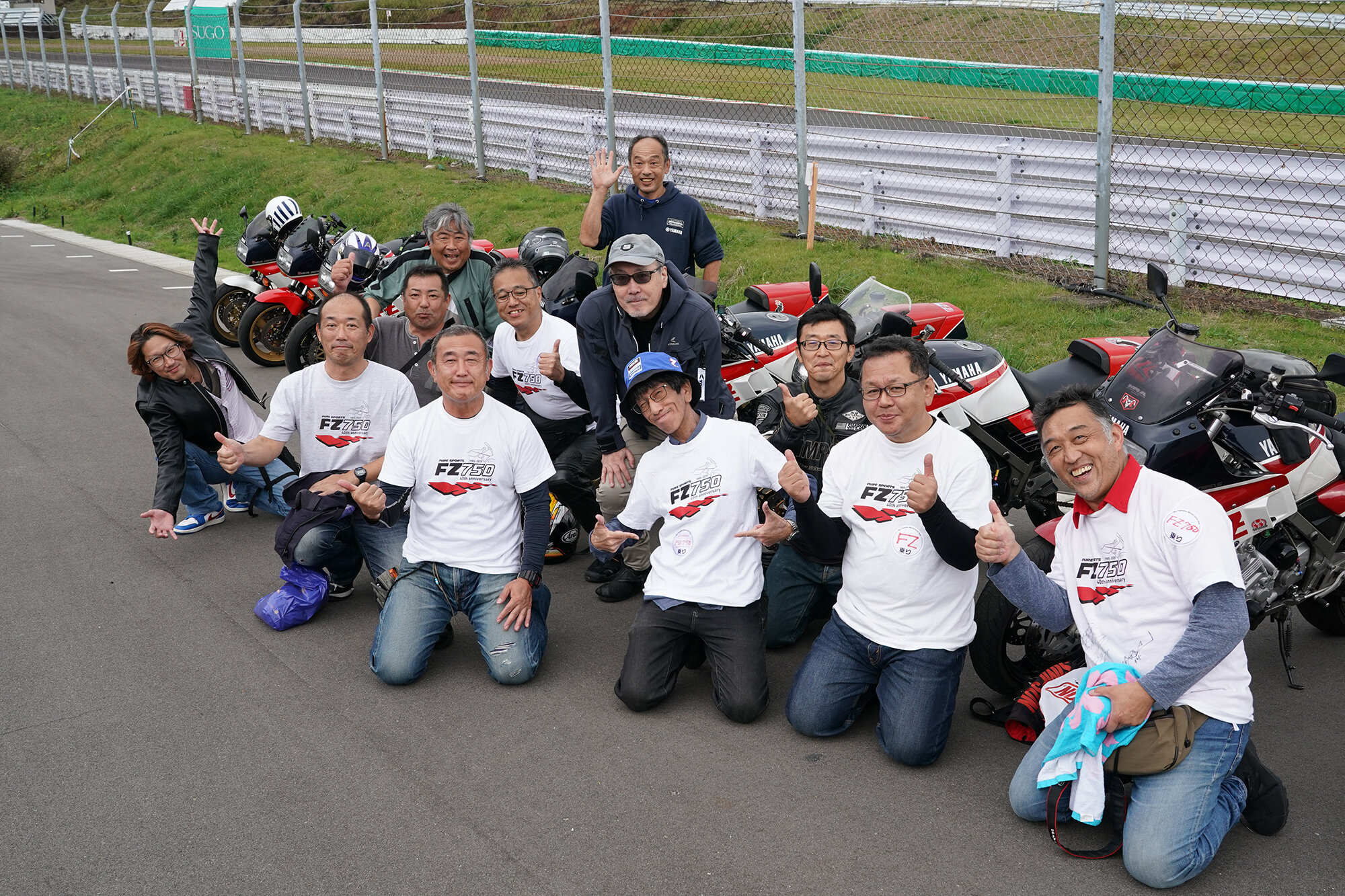 こちらは同じFZでもFZ750のオーナーさん