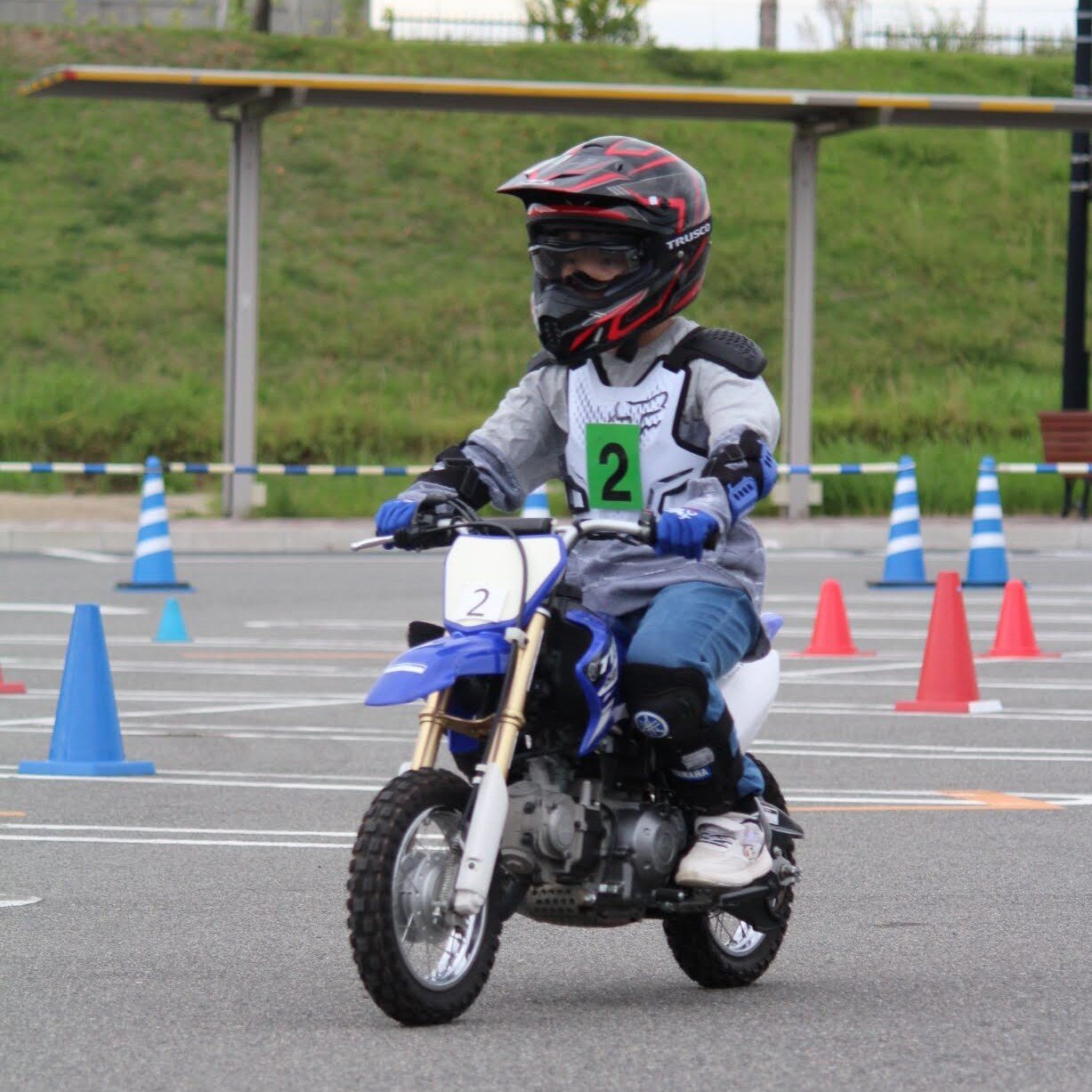 かっこよくバイクに乗る息子の姿に、母親の私はいたく感動！したのでした。