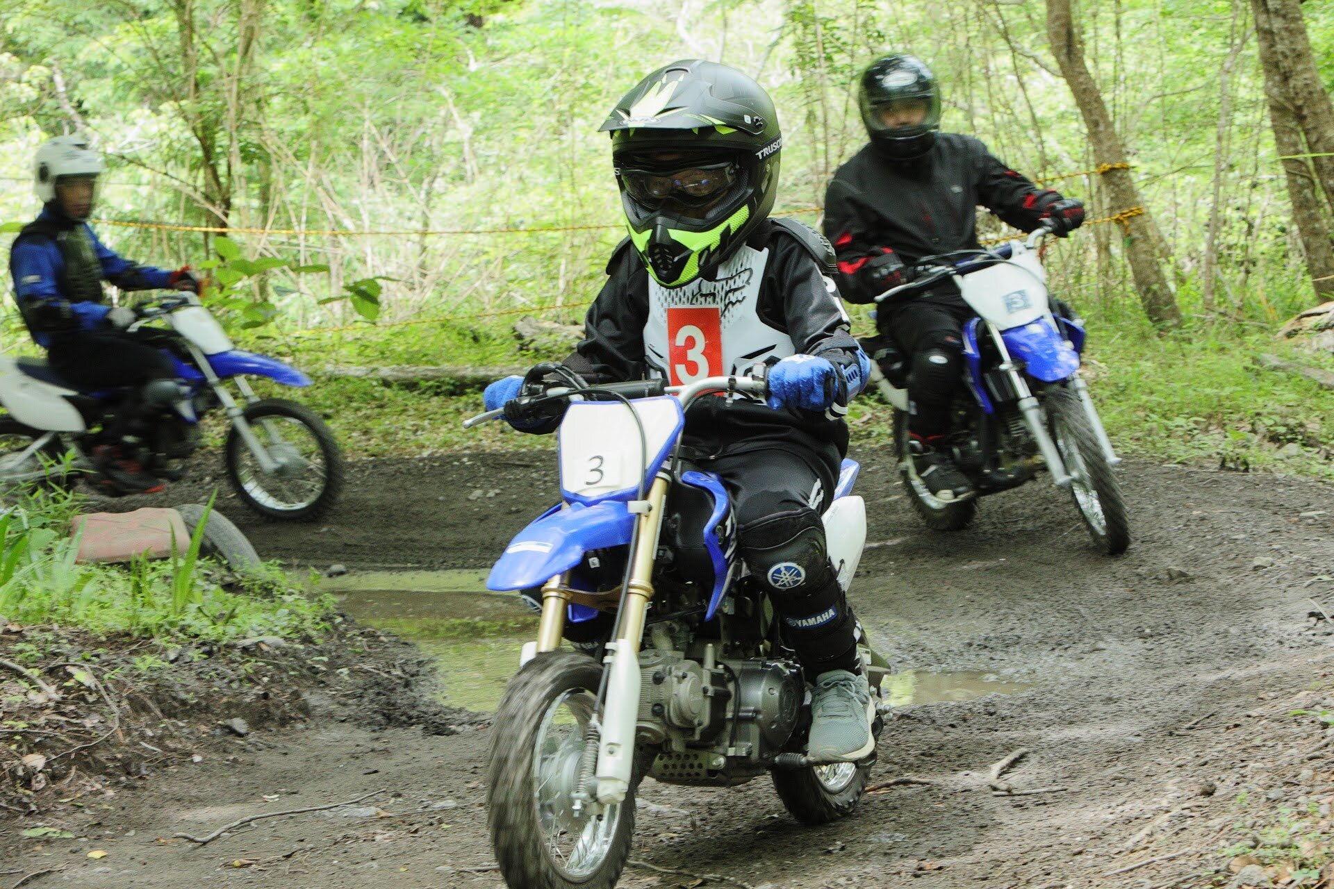 そして、一番上級の「アドベンチャーコース」では、なんとオフロードコースを走ることができるのだとか......？