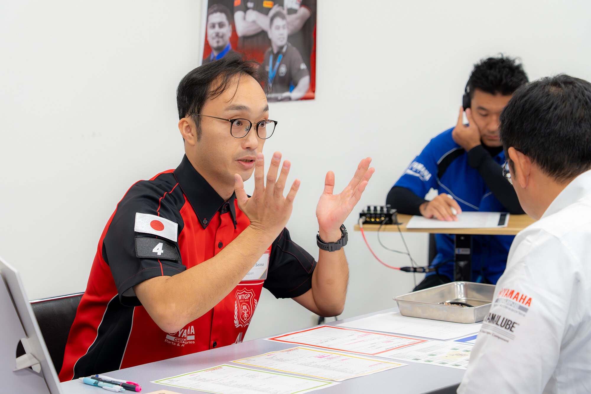 その後の「お客さま対応競技」では、目をしっかり見て、お客さまの理解状況を把握しつつ、点検結果などを分かりやすく丁寧に説明