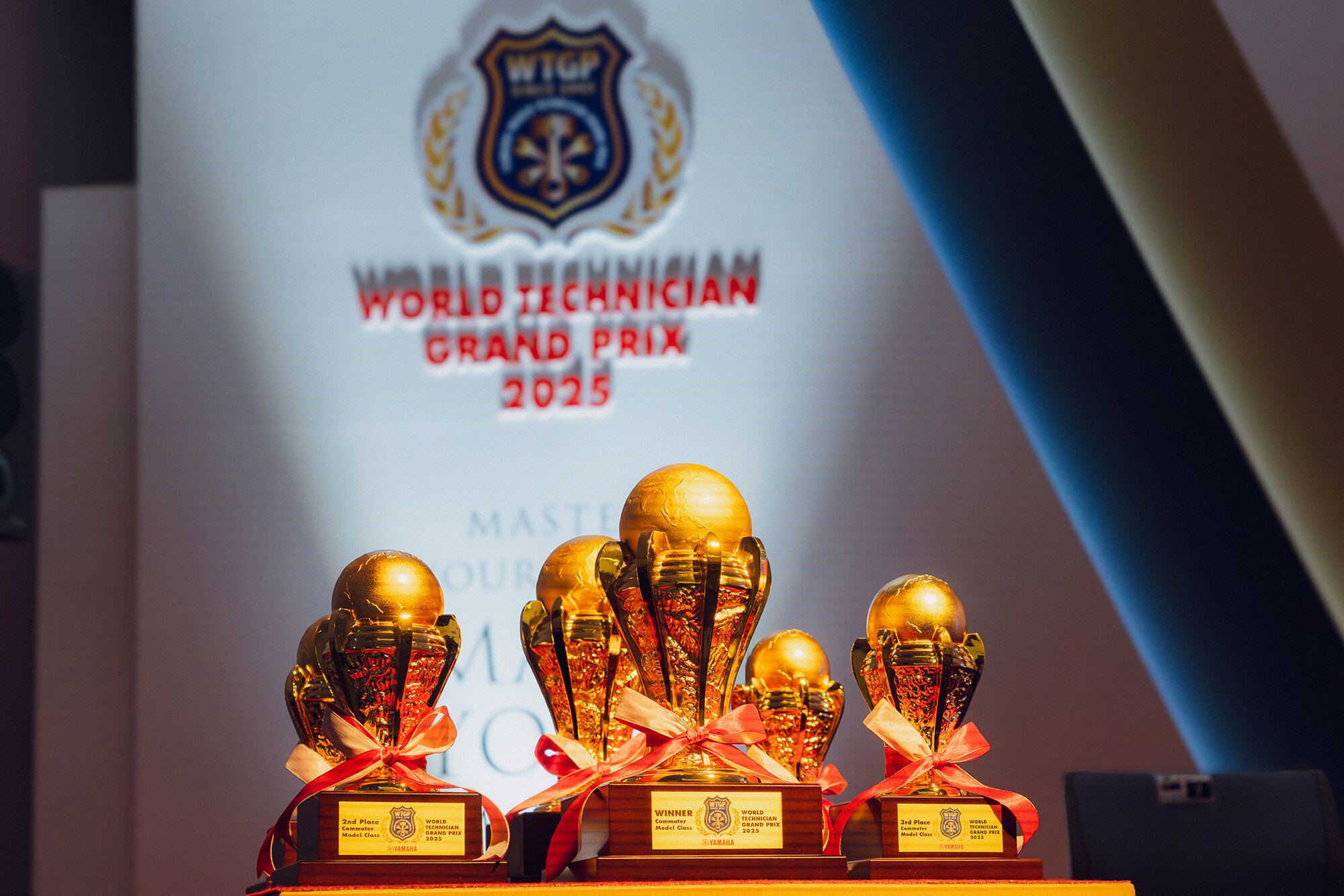 メカニックは表立って目立つ存在ではありませんが