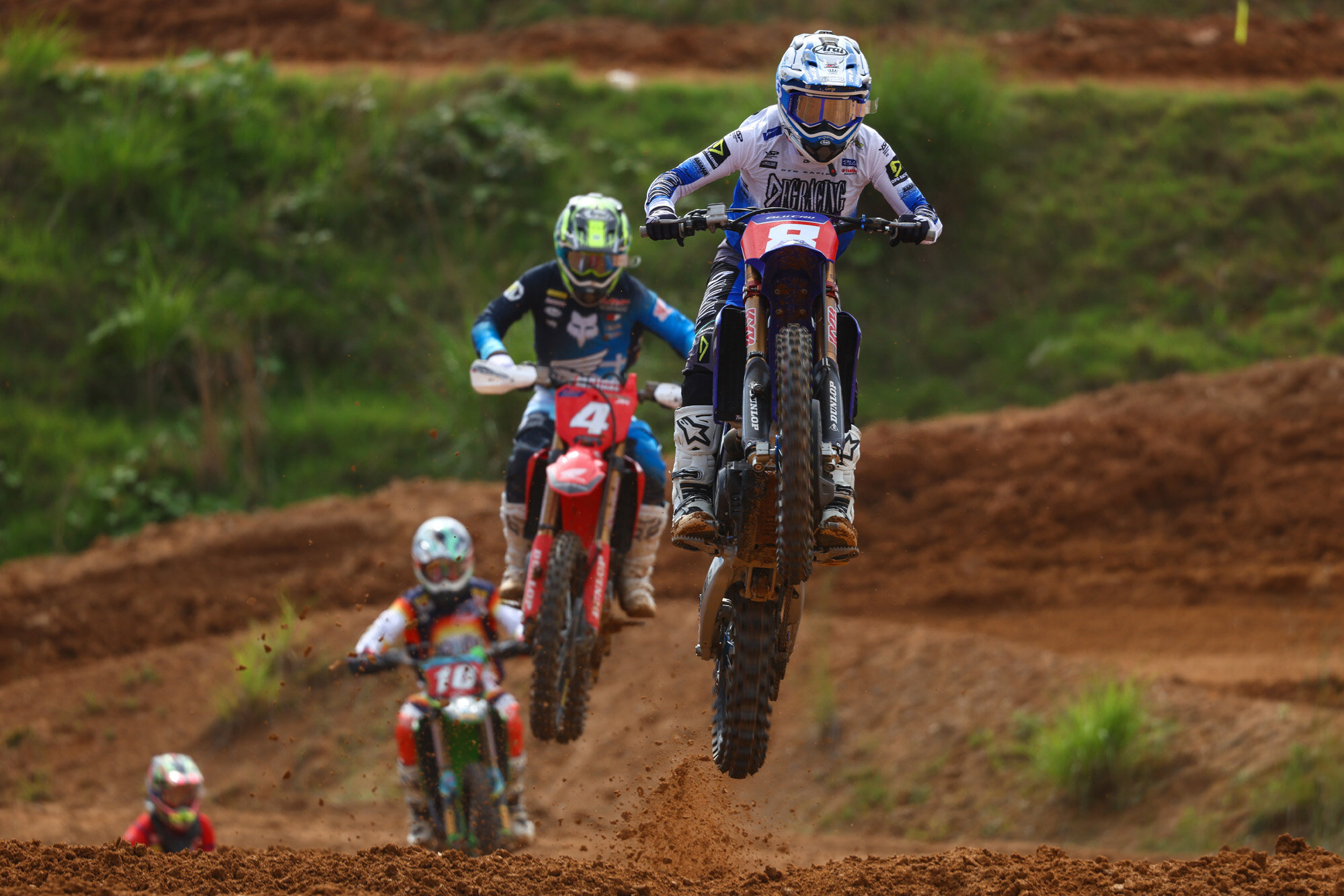 ジェイ選手に続いたのが#8 大城魁之輔選手(YAMAHA BLU CRU RACING TEAM YSP浜松)。