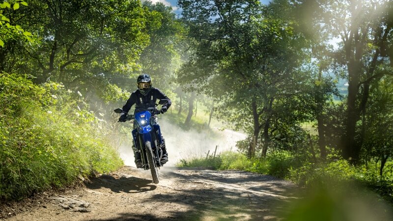 125ccの排気量ですが、しっかりとオフロードでもツーリングができることも大きな特長です