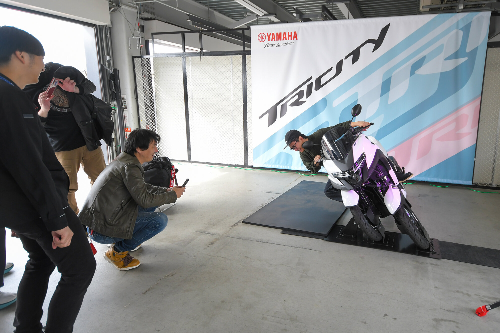 ちょっとユニークな「TRICITY155」のリーン体験。