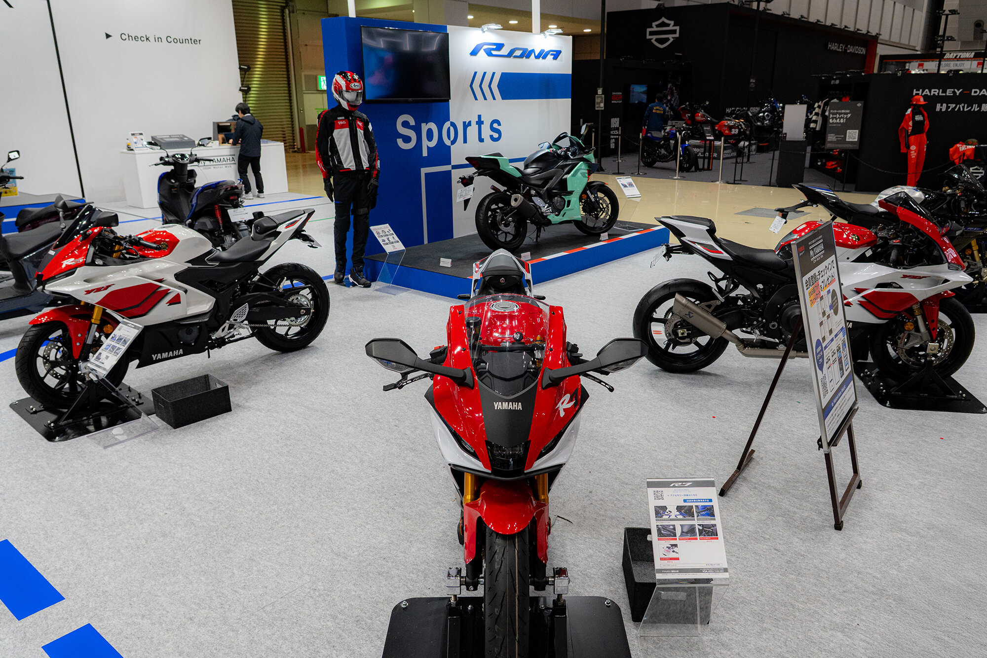 ヤマハらしい遊び心と洗練されたスタイルを体感いただける展示を目指しました。