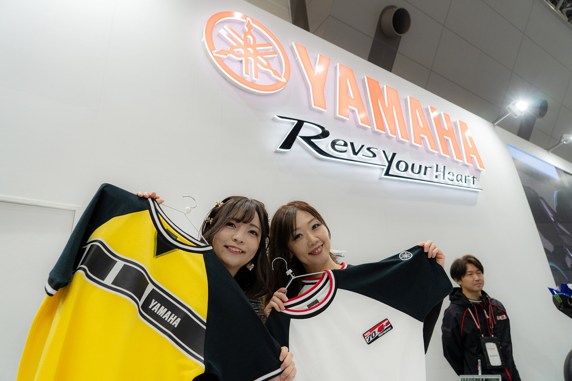 ヤマハブースへの来場記念やおみやげとして、たくさんの方にお求めいただきました。