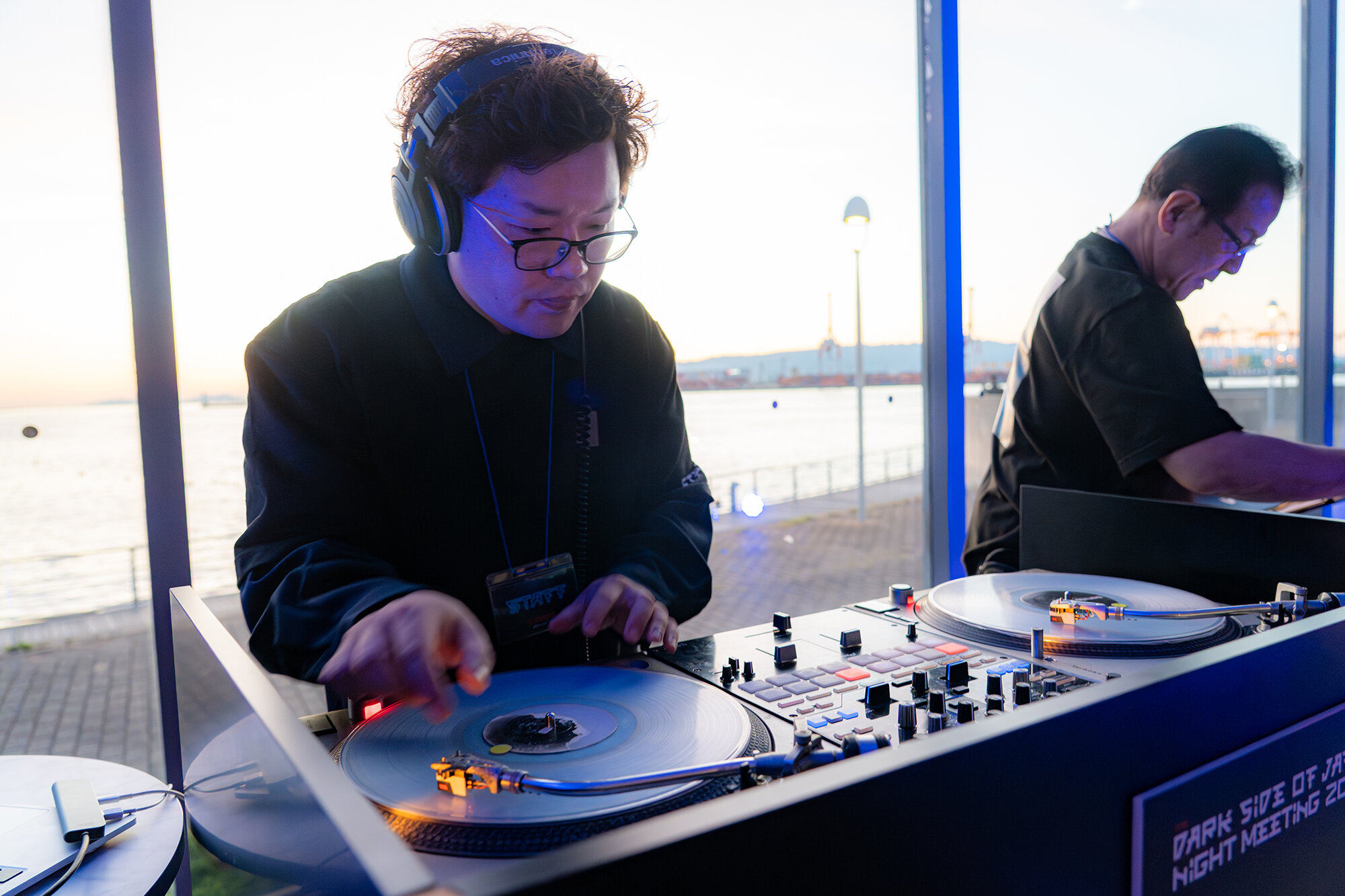 大阪出身のターンテーブルDJのDJ Lunchbeatsさんにご協力いただいて