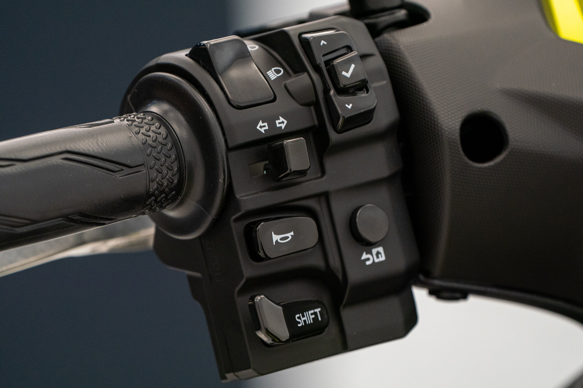 実は、この「YECVT」を「AEROX」に採用するにあたっては、開発陣の並々ならぬこだわりと苦労がありました。