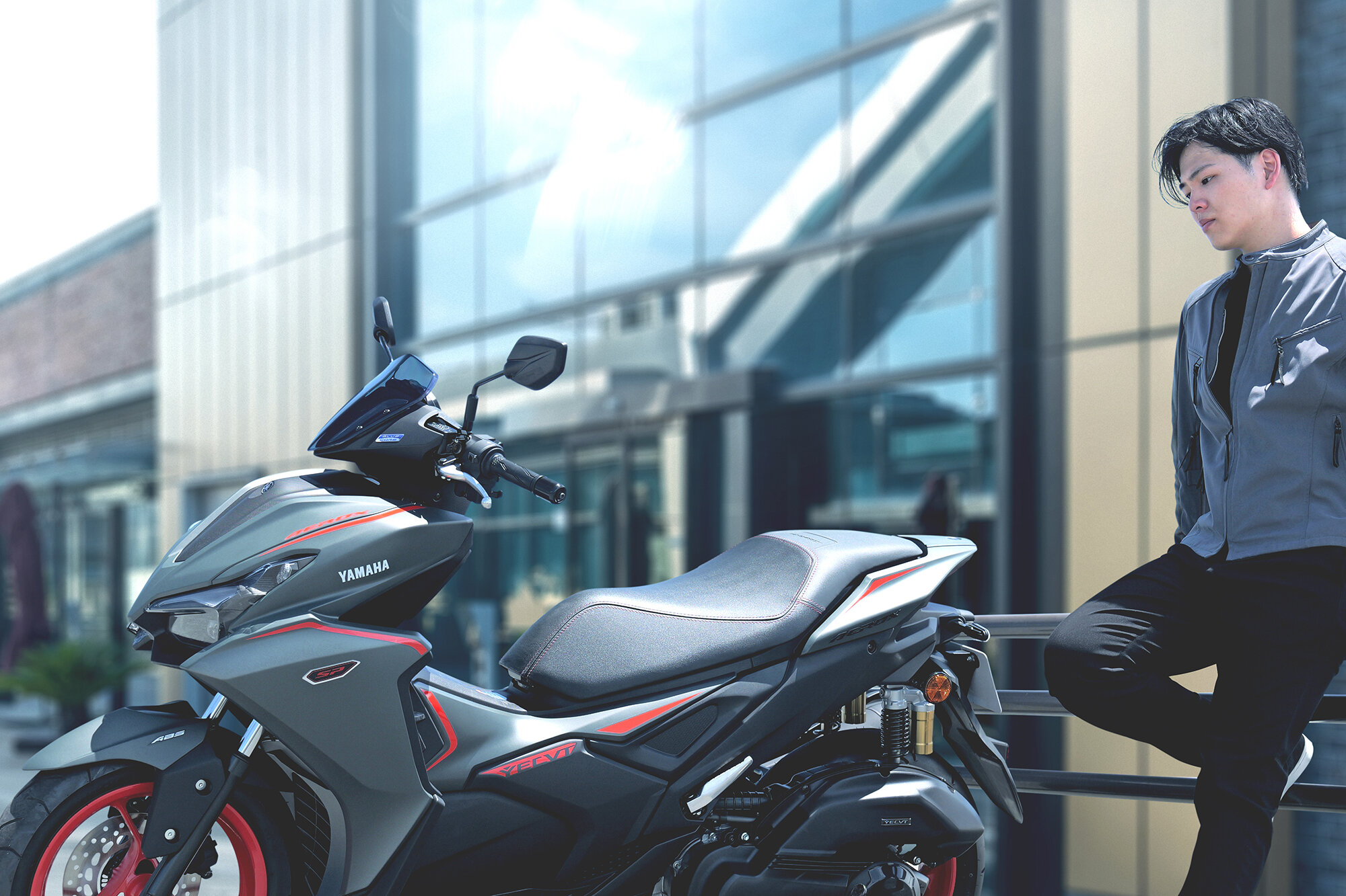 「AEROX」は日常の利便性も考慮し