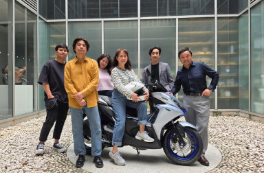 デザイナーが語る、「YZF-R」シリーズのデザイン思想を存分に織り込んだスポーツスクーター「AEROX」