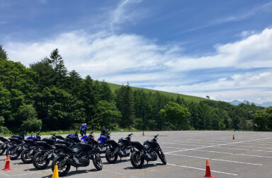 不安が自信に変わる瞬間！真夏のビーナスラインを駆け抜けたプレミアムツーリング