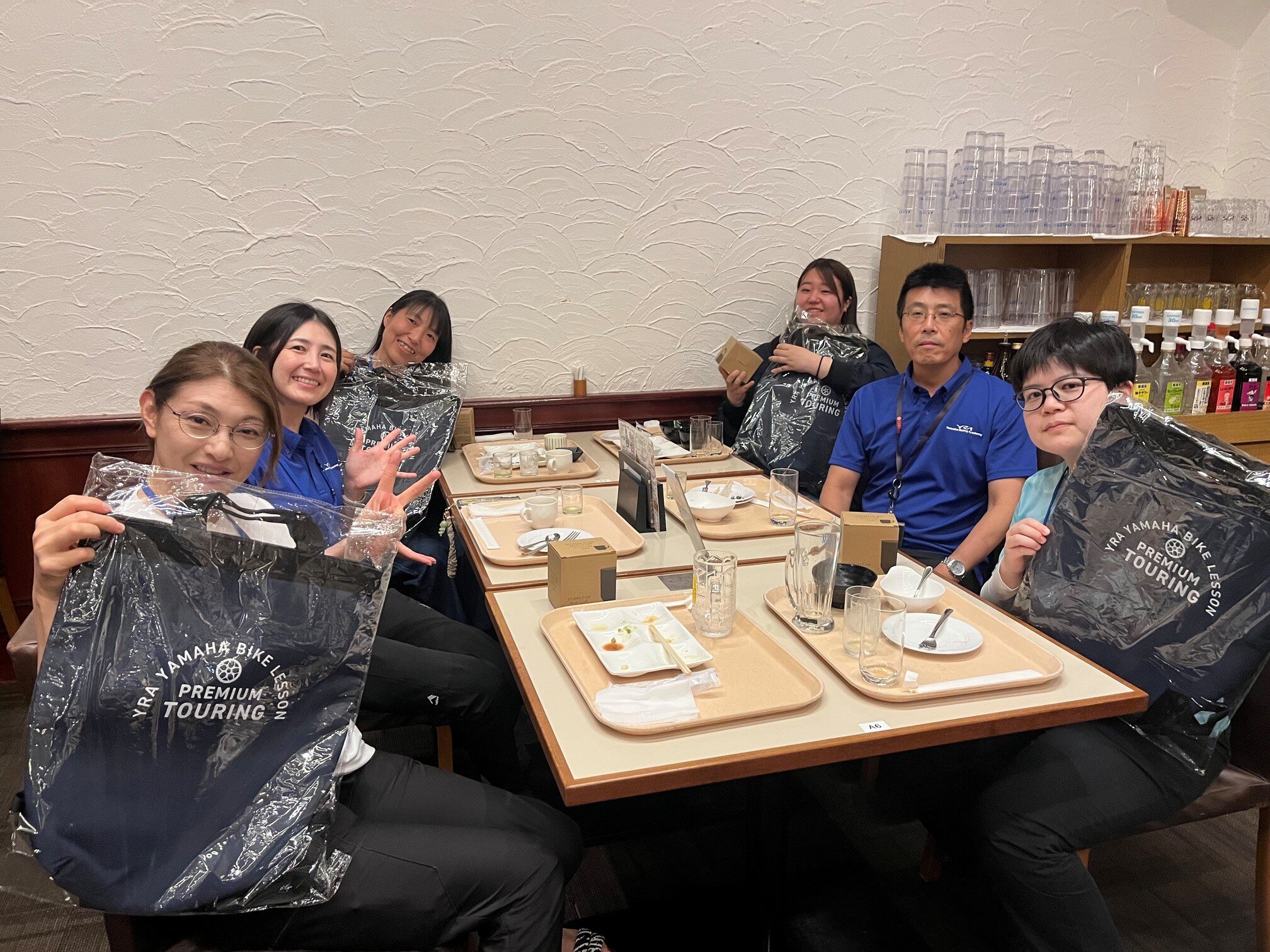 参加者のみなさんとインストラクターも交えて