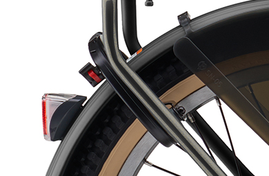 リヤサークル錠