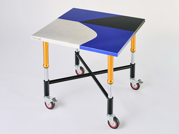 19.塗装テーブル（YZF-R25モデル）