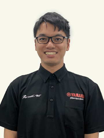 進士　晃太郎